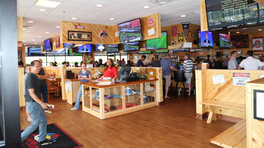 Roosters Restaurant 
